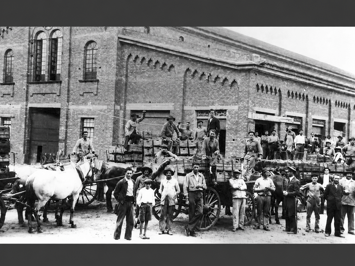 Historia de La Caroyense